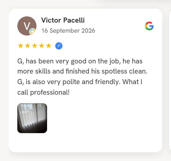 Close up of one Google review card showing the reviewer photo, name, date, star rating, verified tick, review text and an attached customer photo